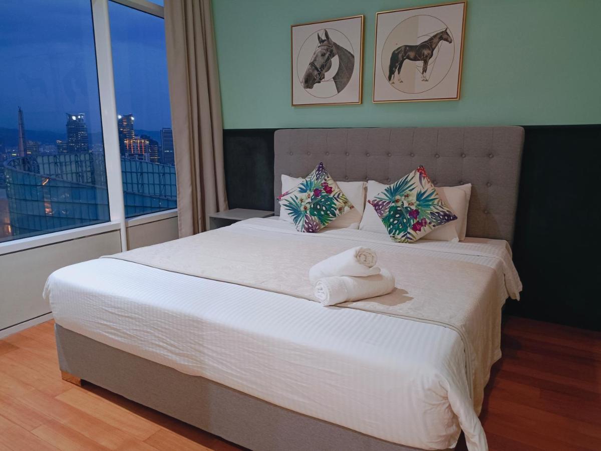 Sky Suites Klcc Kl Home Kuala Lumpur Luaran gambar