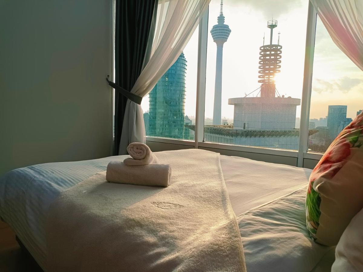 Sky Suites Klcc Kl Home Kuala Lumpur Luaran gambar