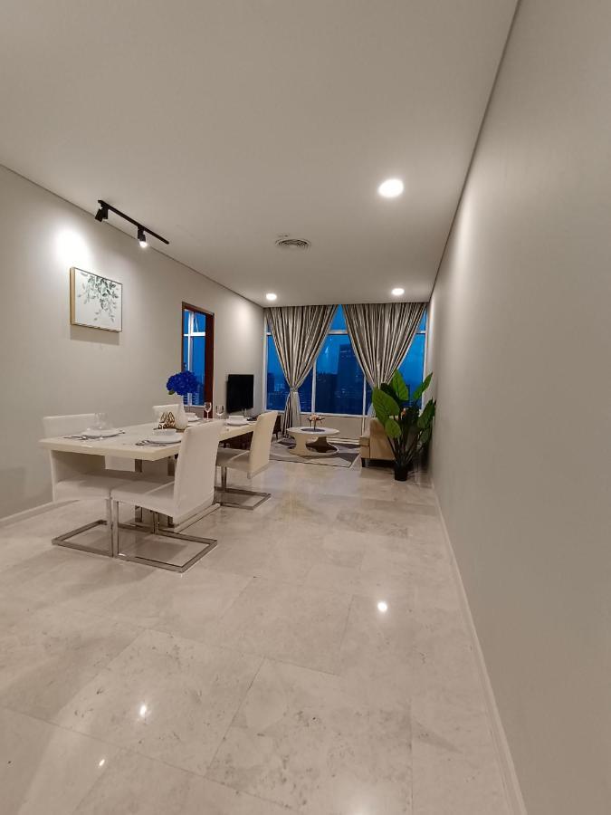 Sky Suites Klcc Kl Home Kuala Lumpur Luaran gambar